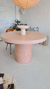 'The Bo' Pedestal Table